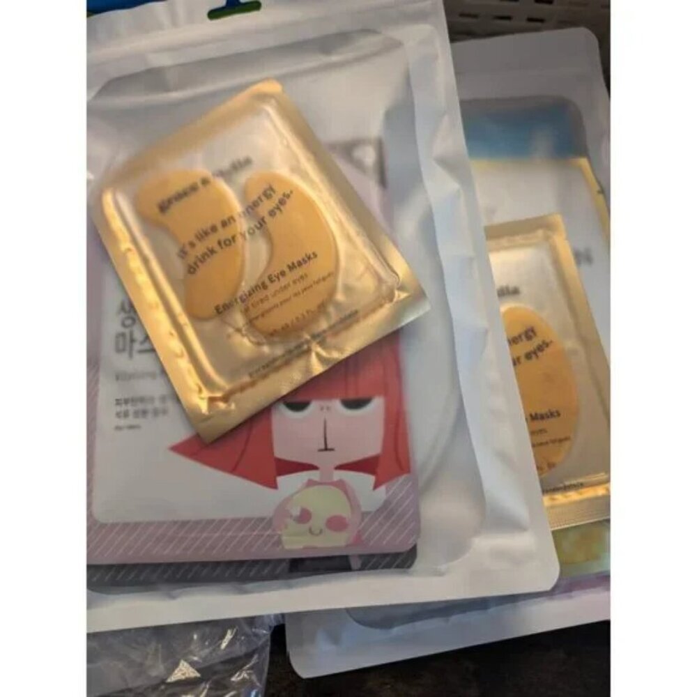 NEW  MYSTERY 7pc Face Sheet Mask Bundle
